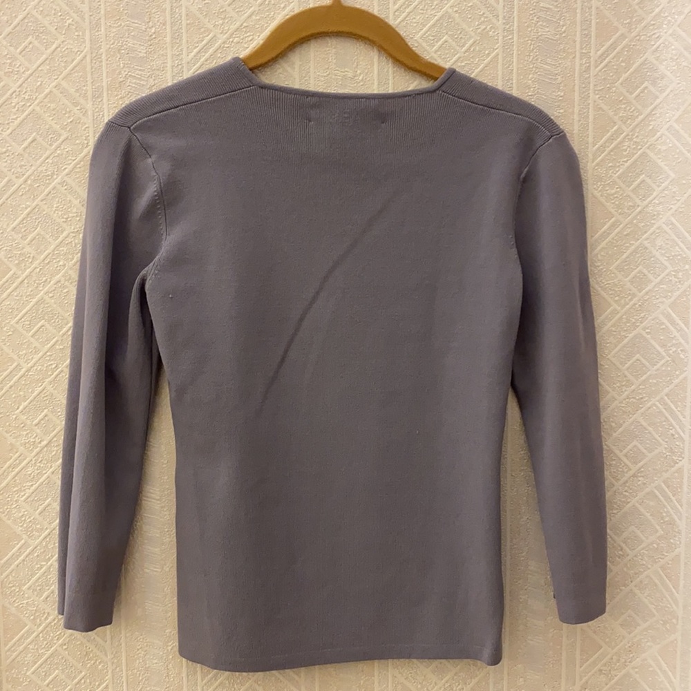 Gray knit top by Joseph A. - Picture 4 of 4